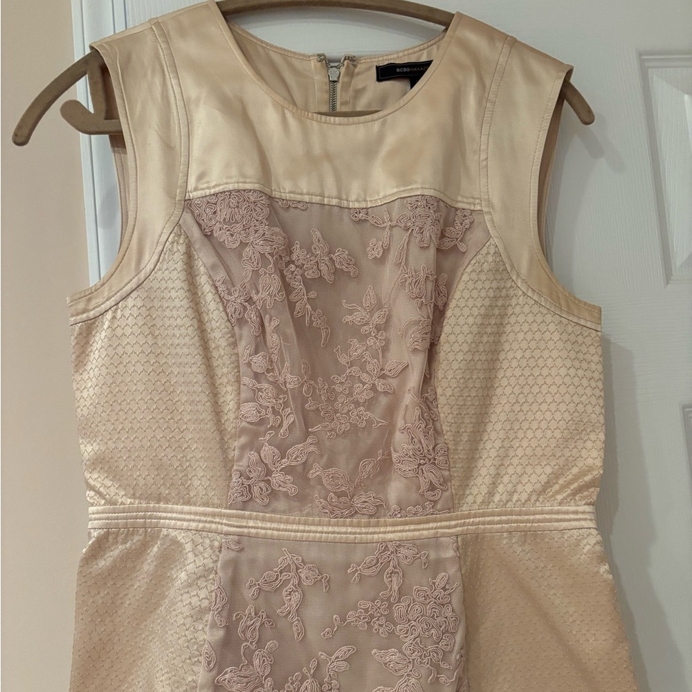 BCBG MaxAzria Elegant Cream Lace Top